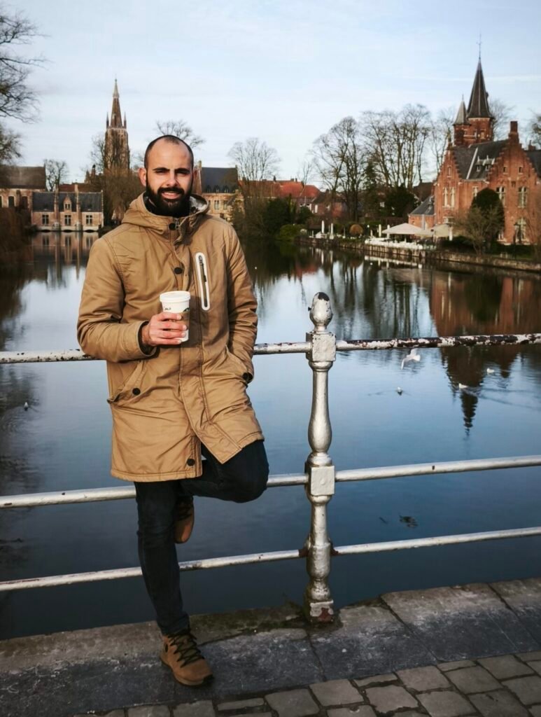 Fernando_Ferreira-Wanderlust4u_about_me1